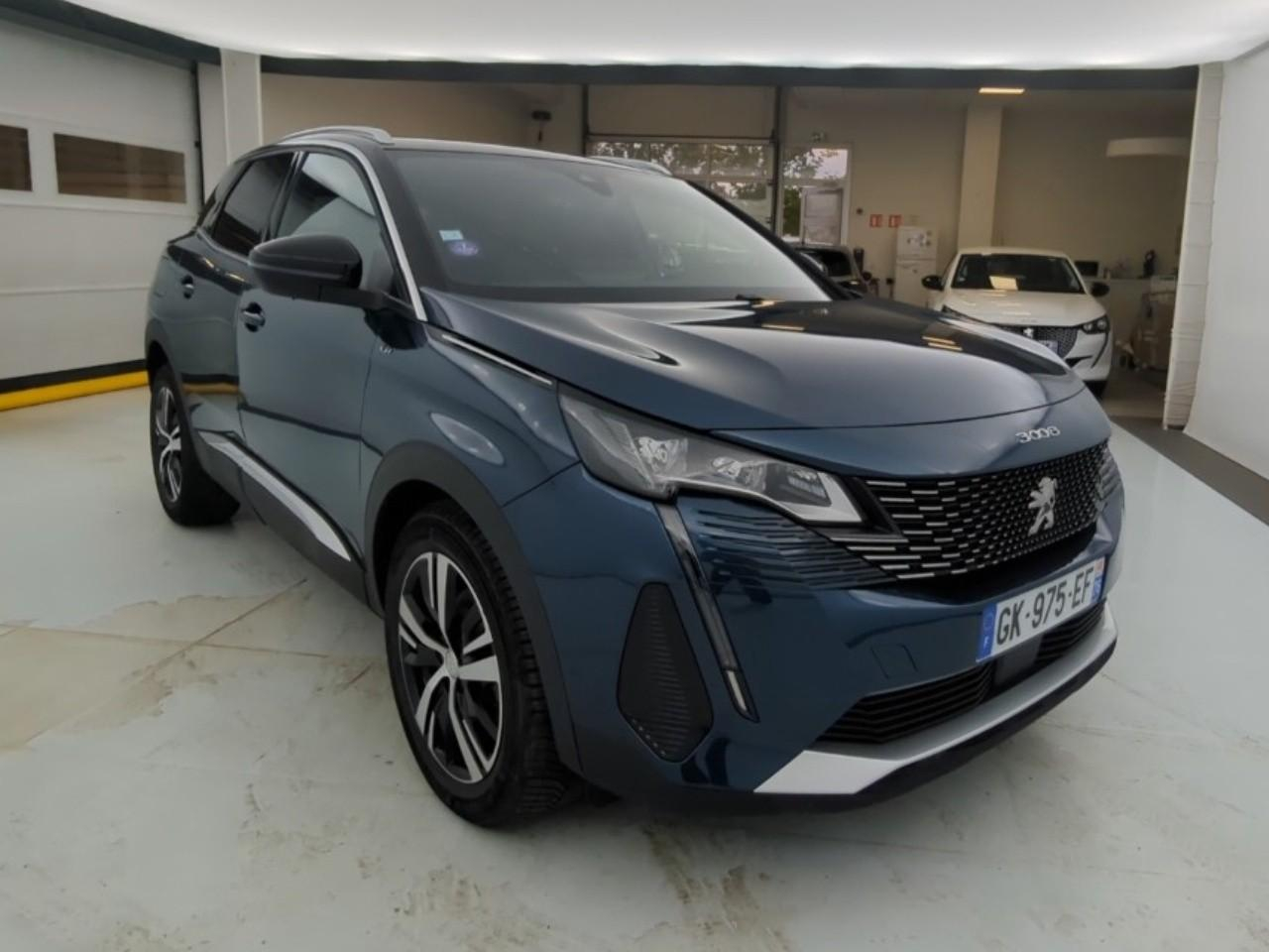 Peugeot 3008 puretech 130ch s&s eat8 gt — photo 3
