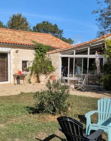 Belle maison en pierre à réagencer 114m²