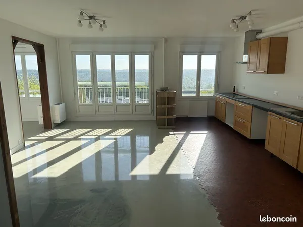 Appartement T4 90,85 m² - Rouen, Les Hauts de Rouen - Vue dégagée en étage élevé