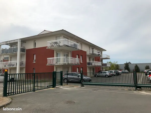 Appartement t2 44 m2 a belin-beliet