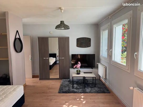 Studio meublé rénové