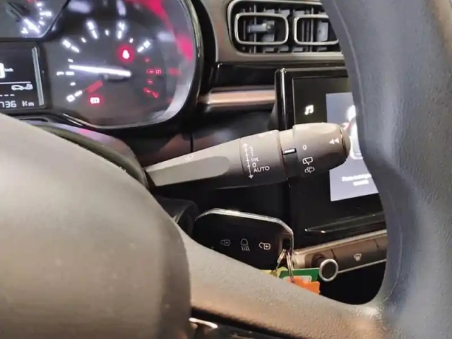 Citroën C3 puretech 83 s&amp;s bvm5 shine — photo 18