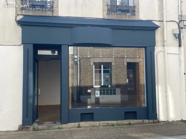VENDRE - LOCAL COMMERCIAL 55 m² - ROSPORDEN
