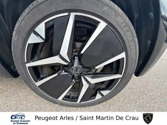 Peugeot 208 hybrid 136 e-dcs6 — photo 12