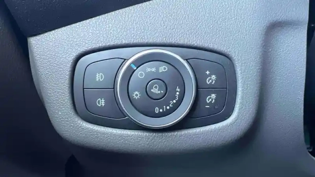 Ford Transit Connect fgn l2 1.0e100 e85 s&amp;s — photo 17