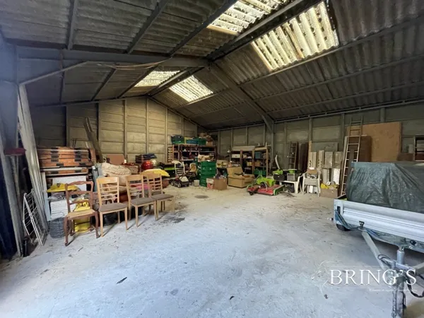 Commerce 140 m²