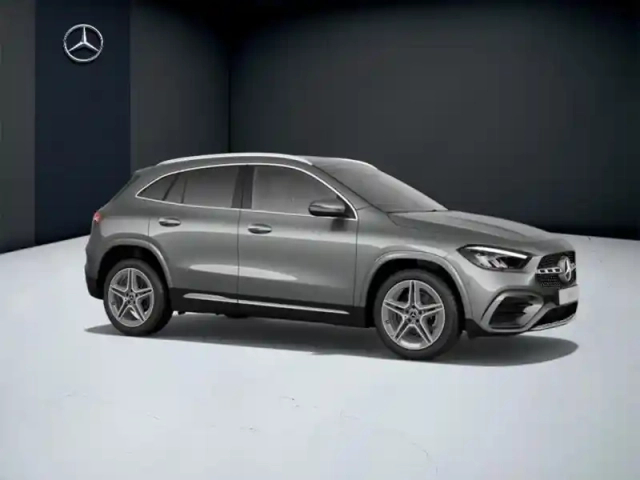 Mercedes Gla 200 d 4matic amg line — photo 14