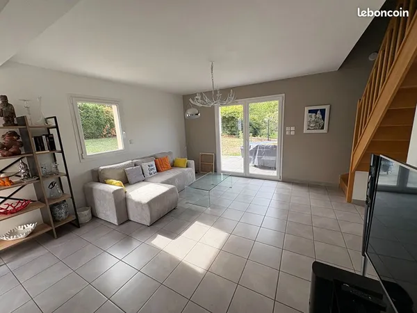 Maison 5 pièces 93 m²