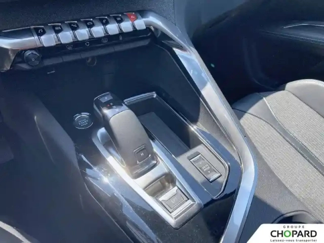 Peugeot 3008 puretech 130ch s&amp;s eat8 — photo 18