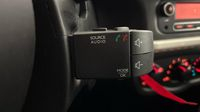 Renault Twingo 1.0 SCe 65ch Life - 20 — photo 28