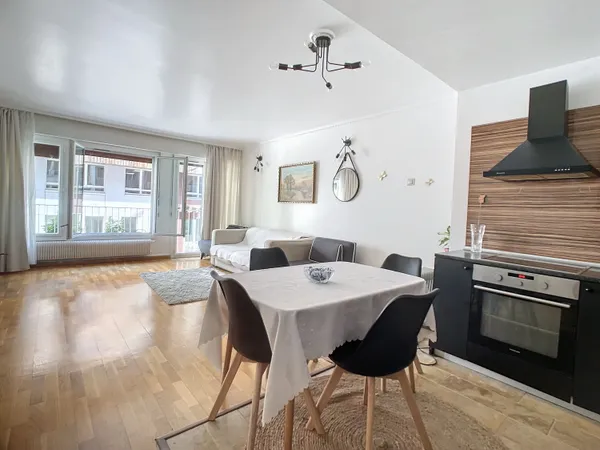 Loue appartement meublé