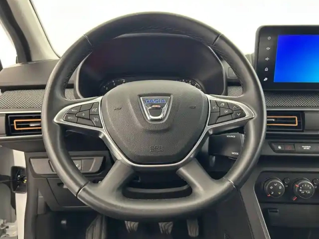 Dacia Sandero eco-g 100 - 22 — photo 42