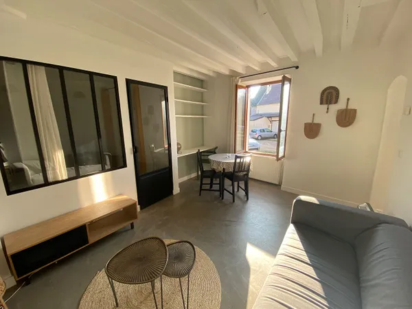 Saint-Vrain - Centre ville - Appartement MEUBLÉ - 2 pièces - 1 chambre - cave privative