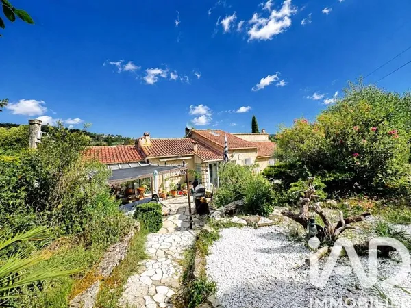 Maison 3 pièces 106 m²