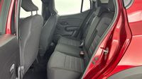 Dacia Sandero 1.0 TCe 90ch Stepway Confort -22 — photo 13