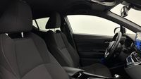 Toyota C-Hr 122h Edition 2WD E-CVT RC18 — photo 15