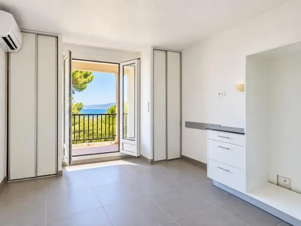 Vends studio - 21.8 m² - 1 pièce - Saint-Cyr-sur-Mer 83270