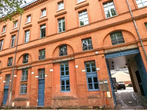Bureau 202 m²