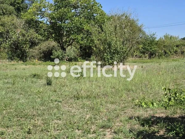 Terrain 614 m² Saint Yrieix Sur Charente