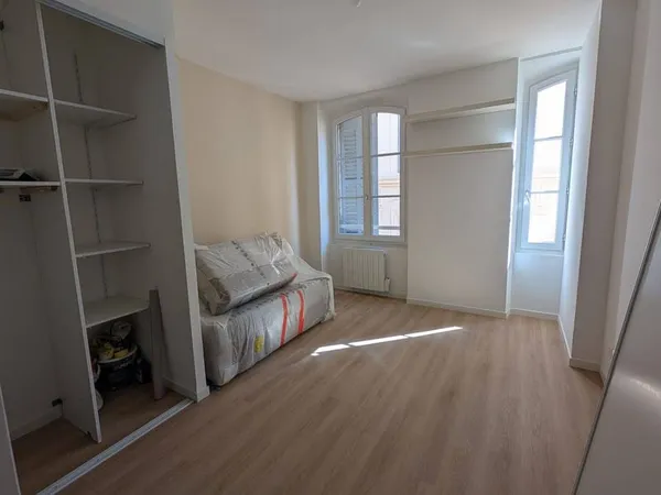 Studio 1 pièce 22 m²