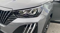 Peugeot 2008 1.2 Hybrid 110ch Allure e-DCS6 — photo 17