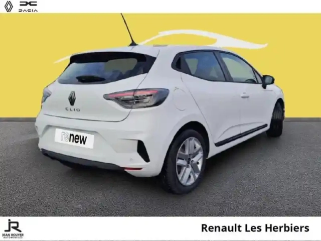 Renault Clio 1.5 blue dci 100ch evolution — photo 12