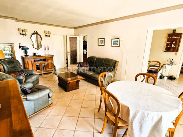 Maison 7 pièces 160 m²