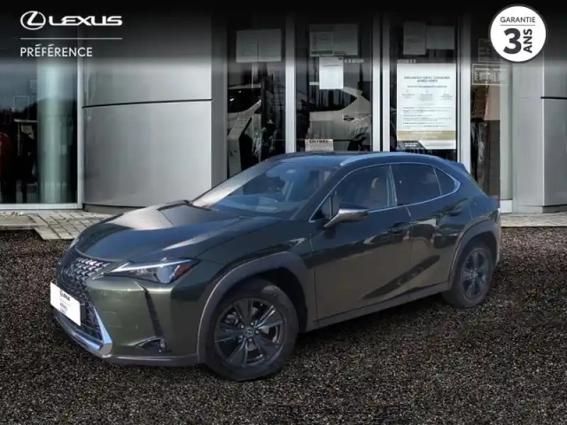 Lexus Ux 250h le 2wd