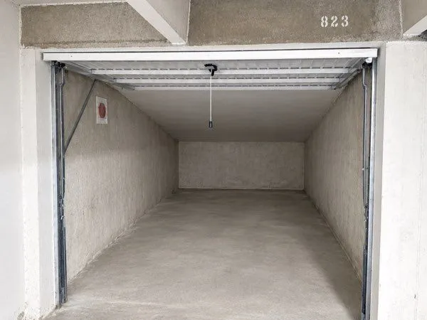 Garage Box Fermé