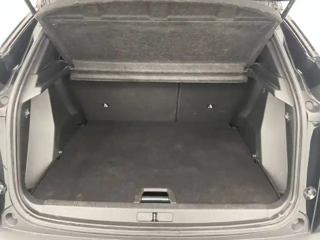 Peugeot 2008 puretech 130 s&amp;s bvm6 — photo 13