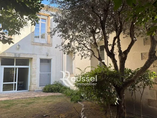 Maison 278 m²