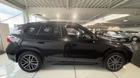 Bmw X1 ieDrive20 204ch M Sport — photo 4