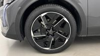 Peugeot 408 PHEV 225ch Allure Pack e-EAT8 — photo 20