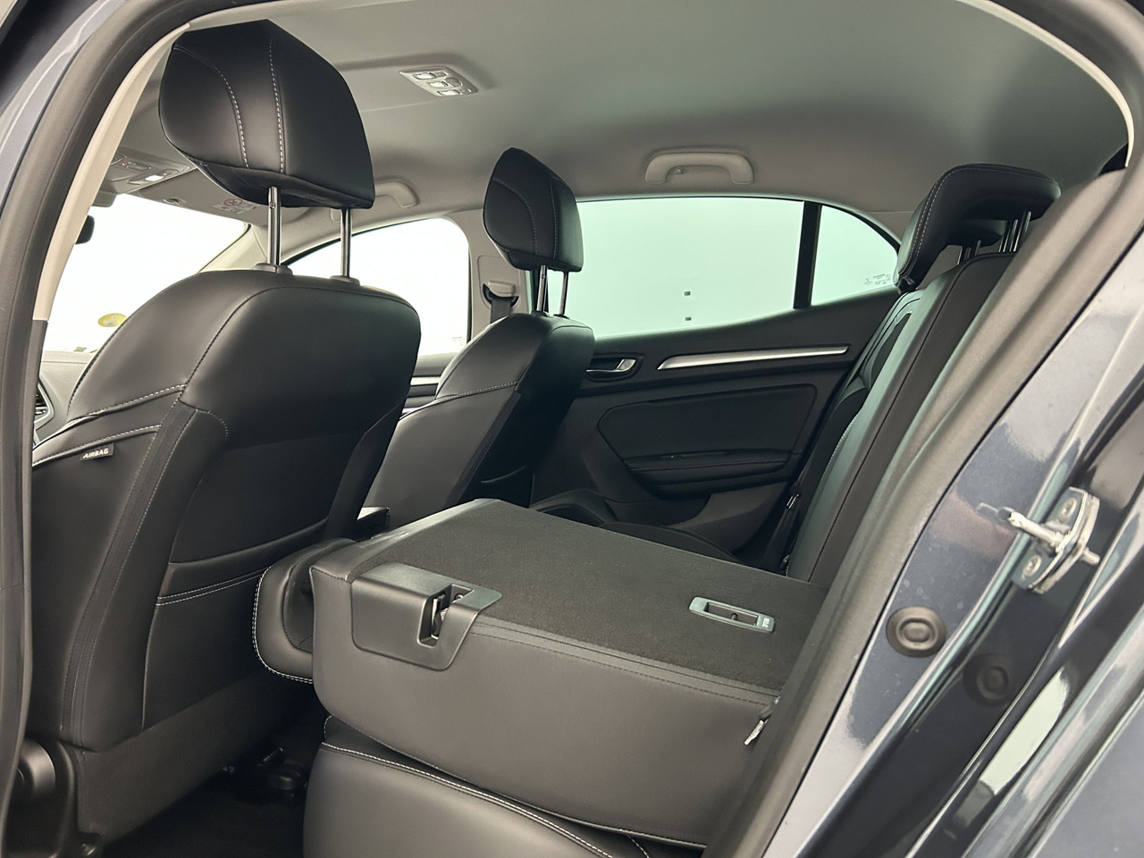 Renault Mégane 4 — photo 29