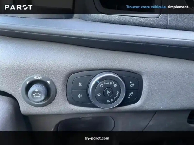 Ford Transit fourgon fg t310 l2h2 2.0 ecoblue 130ch trend — photo 27