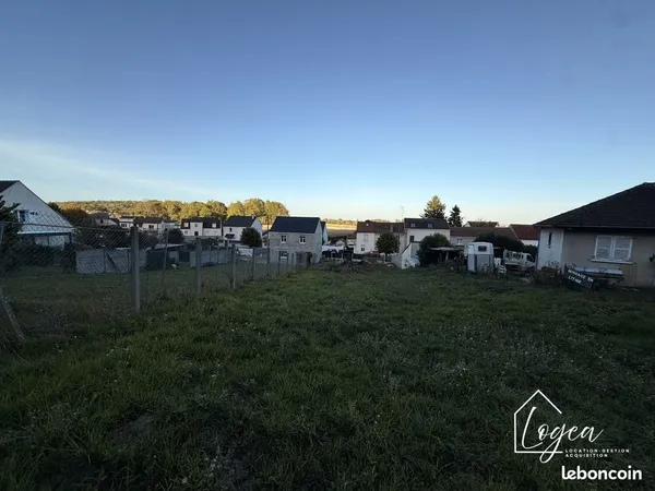 Terrain 692 m² Penchard