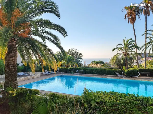 Location appartement 3 pièces Nice Fabron - Box - Piscine et vue panoramique T3 avec parking