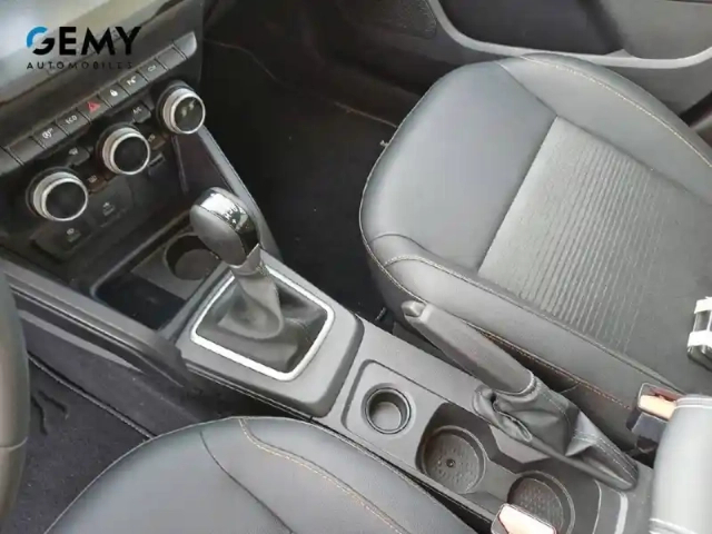 Dacia Duster tce 150 4x2 edc — photo 12