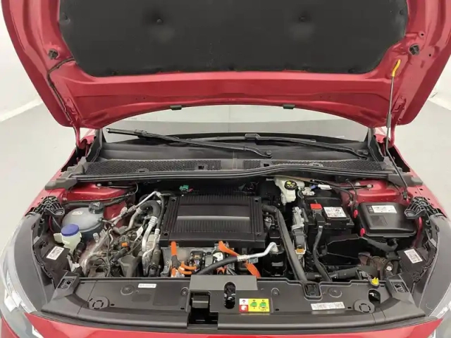 Peugeot 208 electrique 50 kwh 136ch — photo 23