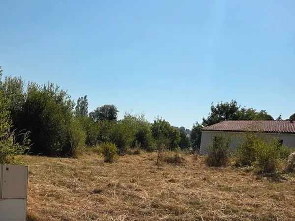 Terrain constructible