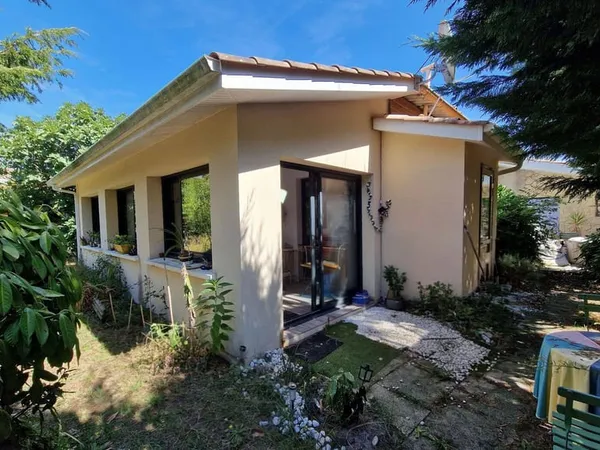 Maison de plain-pied 5 pièces 123 m²