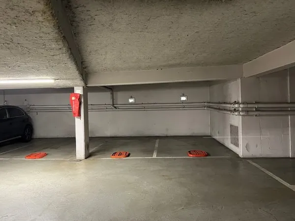 Rare : parking sécurisé au coeur de Boulogne