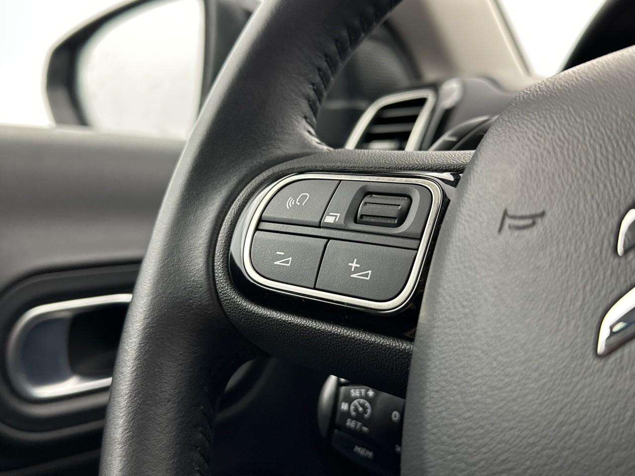 Citroën C5 Aircross hybride rechargeable 225 e-eat8 shine pack — photo 18