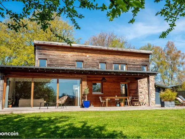 Maison 6 pièces 150m²