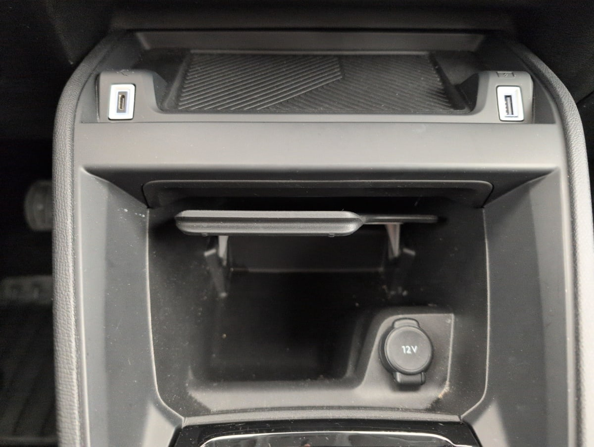 Citroën C4 — photo 24