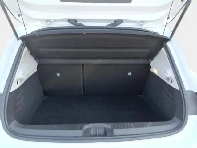 Renault Clio 1.0 tce 90ch evolution — photo 9