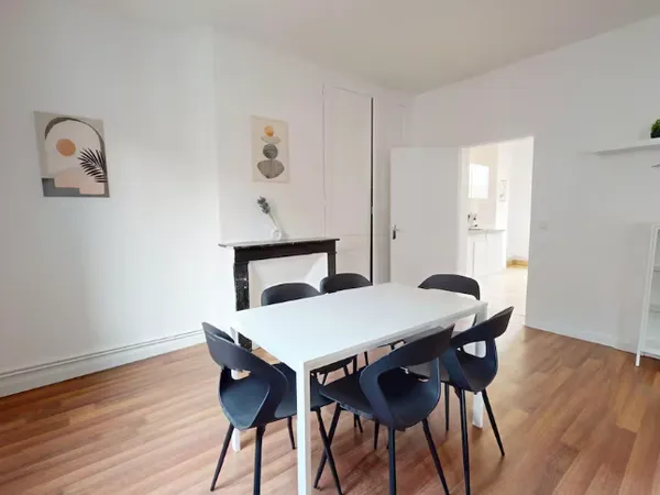 Loue appartement meublé