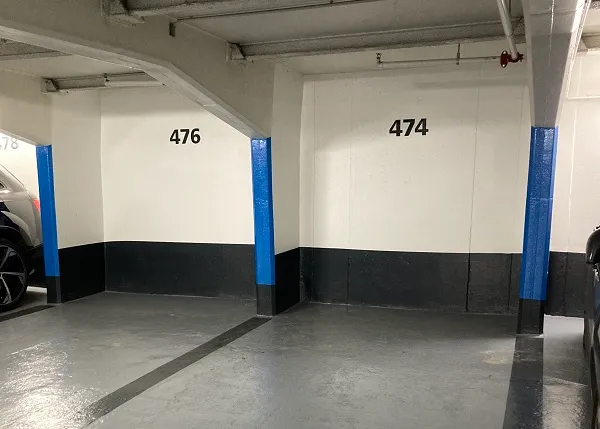 Loue place de parking - Quartier Villiers, Paris 17ème, Parking Indigo - 15m²
