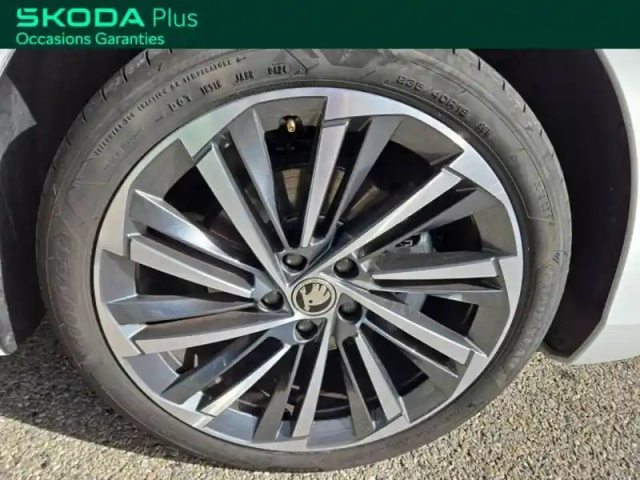 Skoda Superb berline 2.0 tdi 150 ch scr dsg7 laurin &amp; klement — photo 6