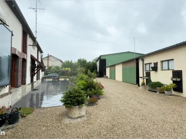 Maison 8 pièces 182 m²